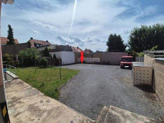 Hinterhof mit Stellplatz