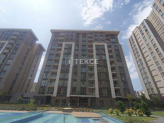 Apartments in a Complex with Pool and Parking Zeytinburnu İstanbul