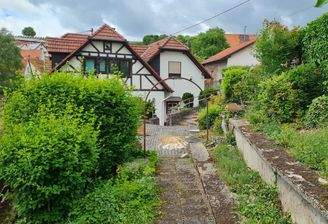 Garten_und_Fachwerkfront