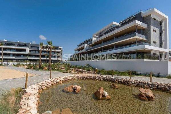 Contemporary Apartments in a Social Complex in Torrevieja