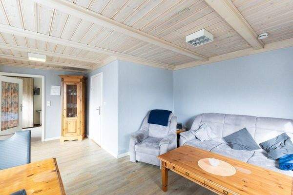 Wohnzimmer Vorderhaus b