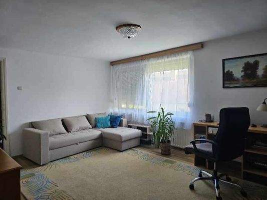 letöltés (26)(1).jpg