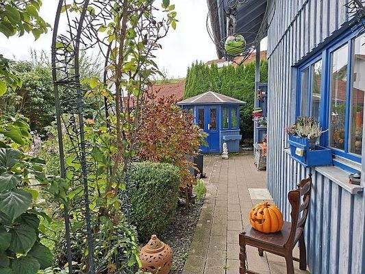  Zugang zur Terrasse und Garten