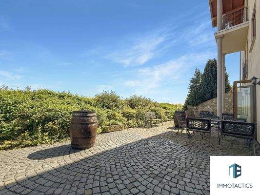 Terrasse Gäste-Gastrobereich UG