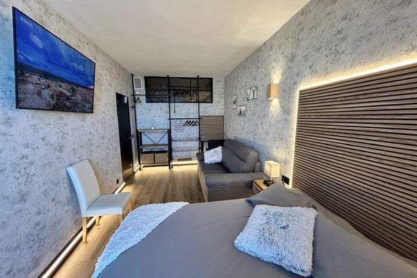 Modernes Schlafzimmer 