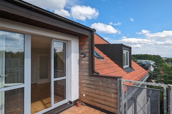 herrliche Dachterrasse nach Südwesten (2)