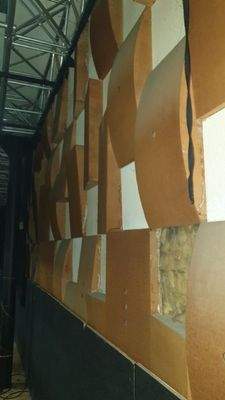 Akkustikelemente an den Wänden