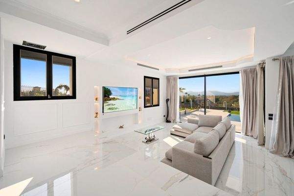 Exklusive Neubauvilla mit Aussicht zu verkaufen in Son Gual Mallorca BHHS-BAL-0778