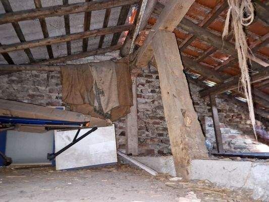 Hochlager / Speicher