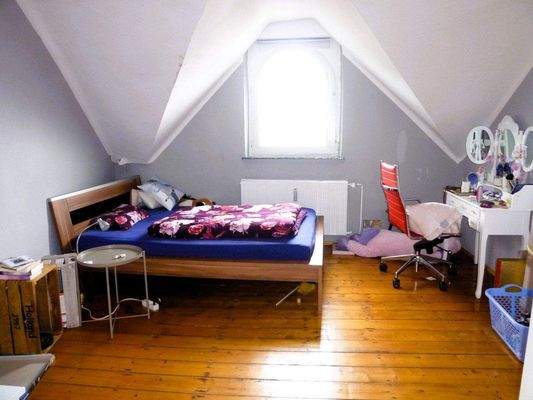  Kinderzi. Dachgeschoss.
