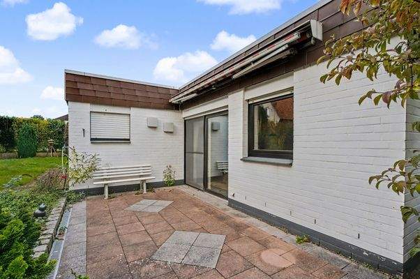 Einliegerwohnung (Südterrasse 15,78 m² mit Markise) 