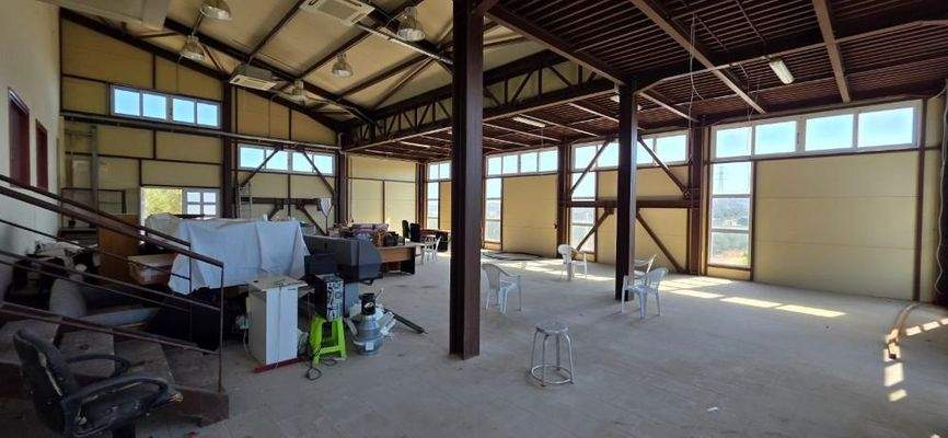 Kreta, Gournes: Gewerbefläche zu verkaufen