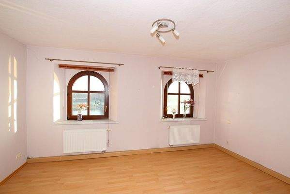 Schlafzimmer mit Blick zur Elbe