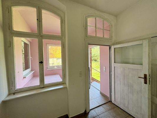 Blick zum Hintereingang