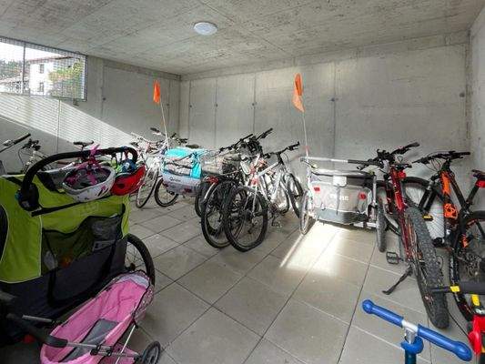 Fahrradraum im Außenbereich