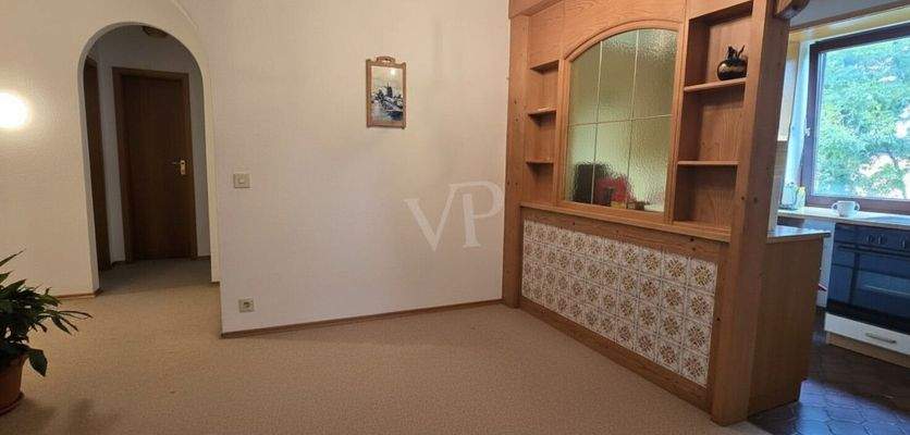 Essbereich - geteilt von Küchenbereich