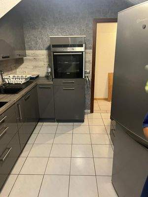 Einbauküche mit Elektrogeräten