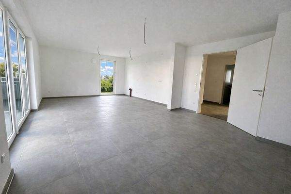 Wohn - und Essbereich