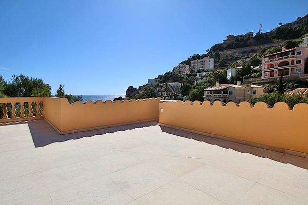 Groẞe Dachterrasse mit Meerblick