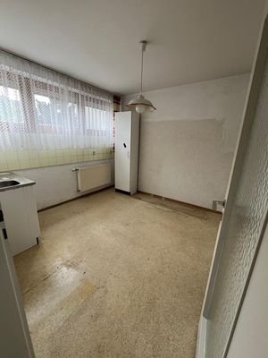 Wohnküche mit Fensterfront
