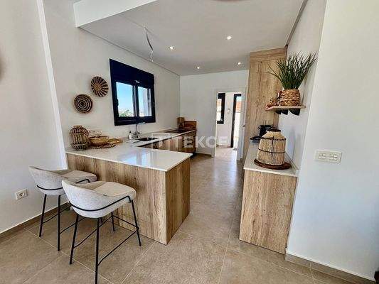 Spacious Villas with Pool and Optional Solarium in Rojales