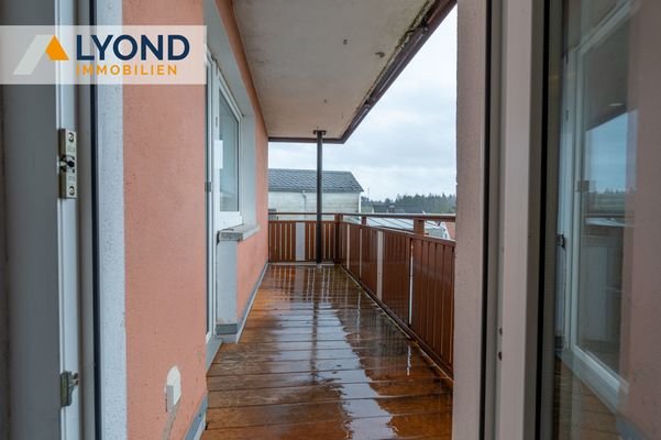 Balkon EG