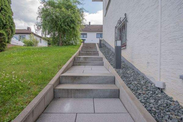 Treppe Garten/Gartengeschoss