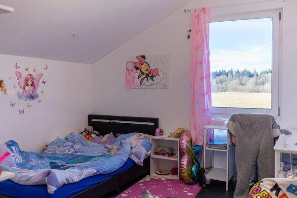 Neues und Nachhaltiges Einfamilienhaus mit geschmackvoller Ausstattung im Neubaugebiet.