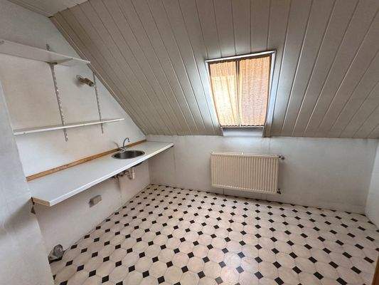 Waschküche (Bad möglich) (DG)