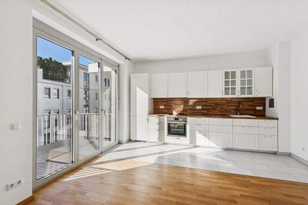 Wohnzimmer mit Wohnküche