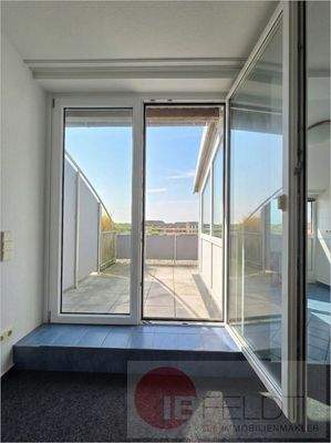 Zugang zur Dachterrasse