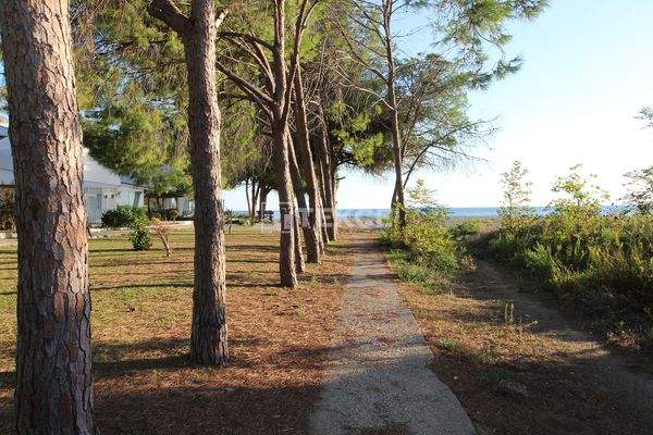 Seafront Investment Villa in a Complex in Manavgat Antalya