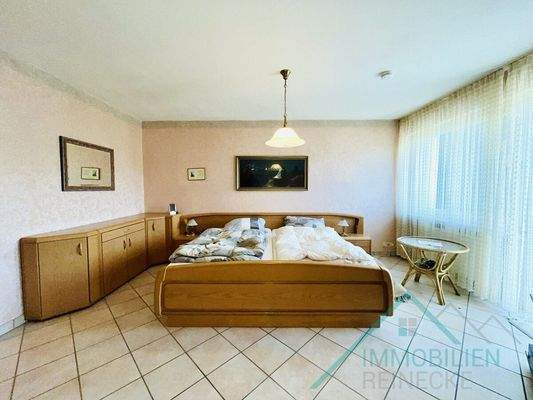 Schlafzimmer OG Ansicht 1