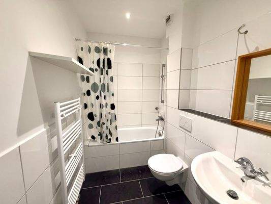 Badezimmer EG Wohnung 1