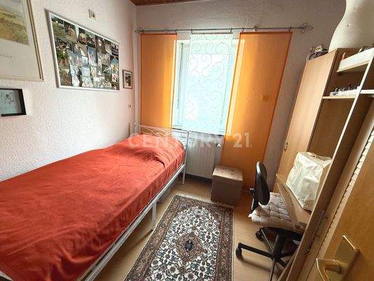 Gäste- oder Kinderzimmer/Homeoffice im OG