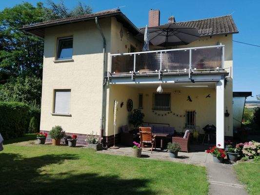 Hausansicht vom Garten