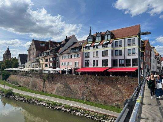 Direkt an der hist. Stadmauer