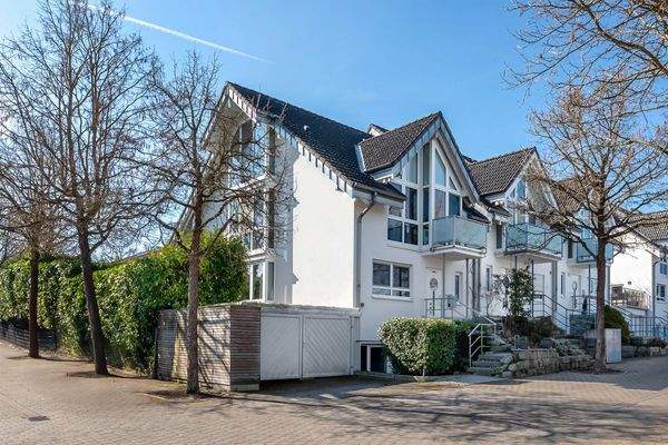 Vordere Außenansicht 