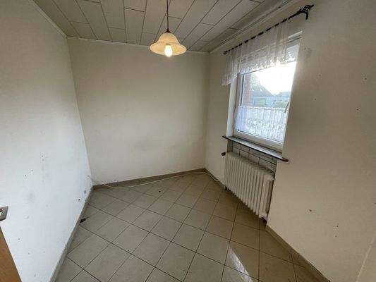 kleines Schlafzimmer EG