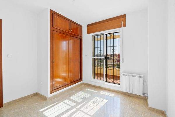 CASA CALLE SANTA CRUZ 94  0024-min.jpg