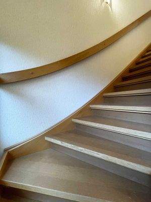 Massivholztreppe in Eiche