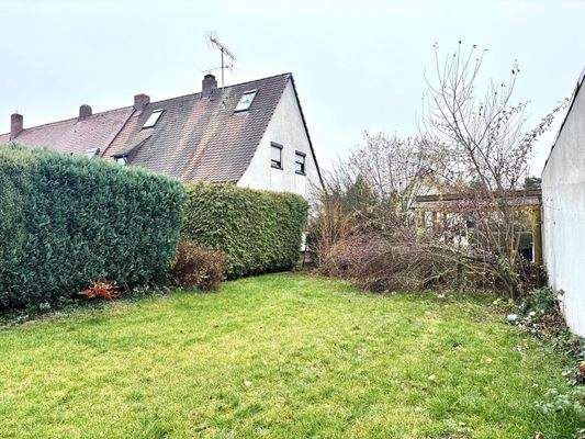 Seitenansicht Garten