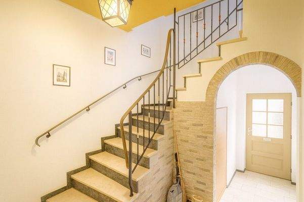 Aufgang EG zu Fremdenzimmer