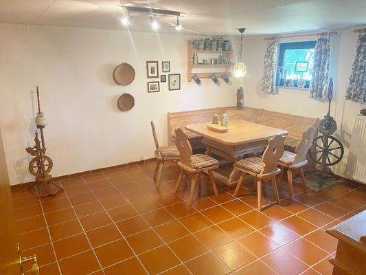 Hobby-/Partyzimmer mit Sauna