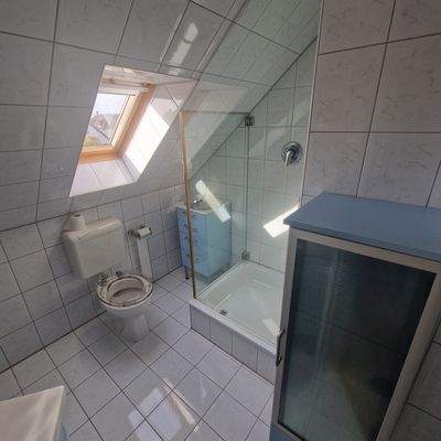 Dachgeschoss Badezimmer