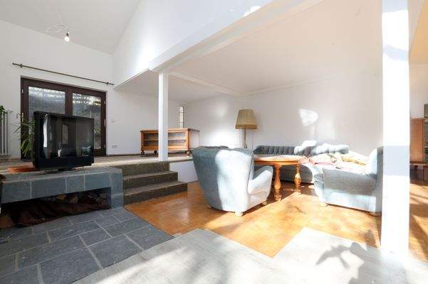 Geräumiges helles Wohn/Esszimmer