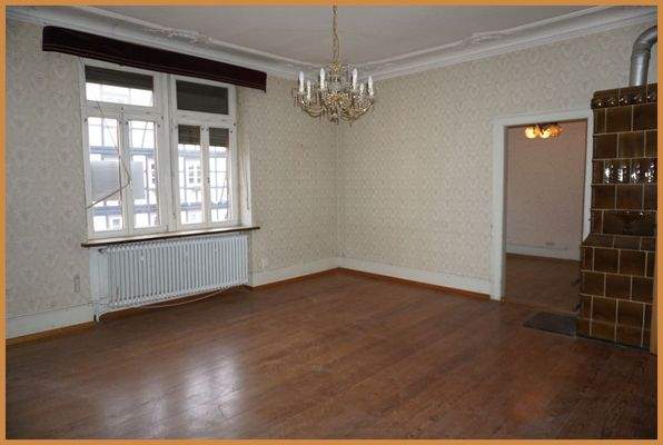 Wohnzimmer Altbau
