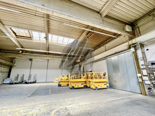 INFOS UNTER: 06171-586000