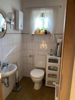 Gäste-WC im Erdgeschoss