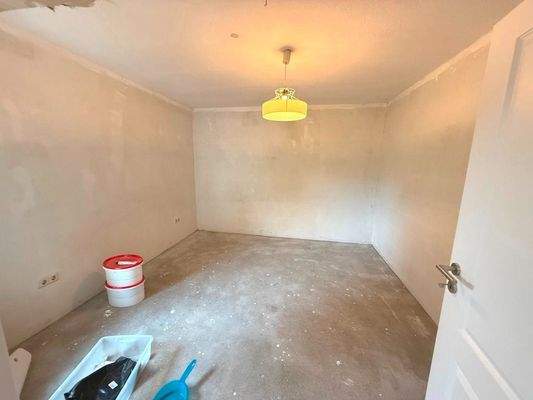 Arbeits- oder Kinderzimmer